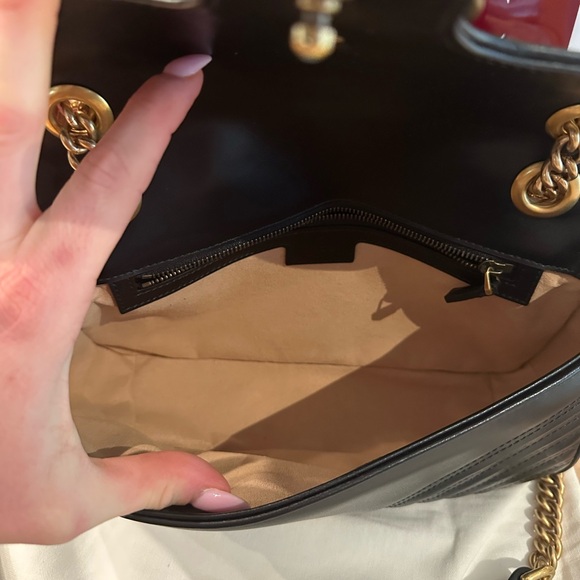 Gucci Black and Gold Marmont Medium Shoulder Bag Brand New - Picture 7 of 12